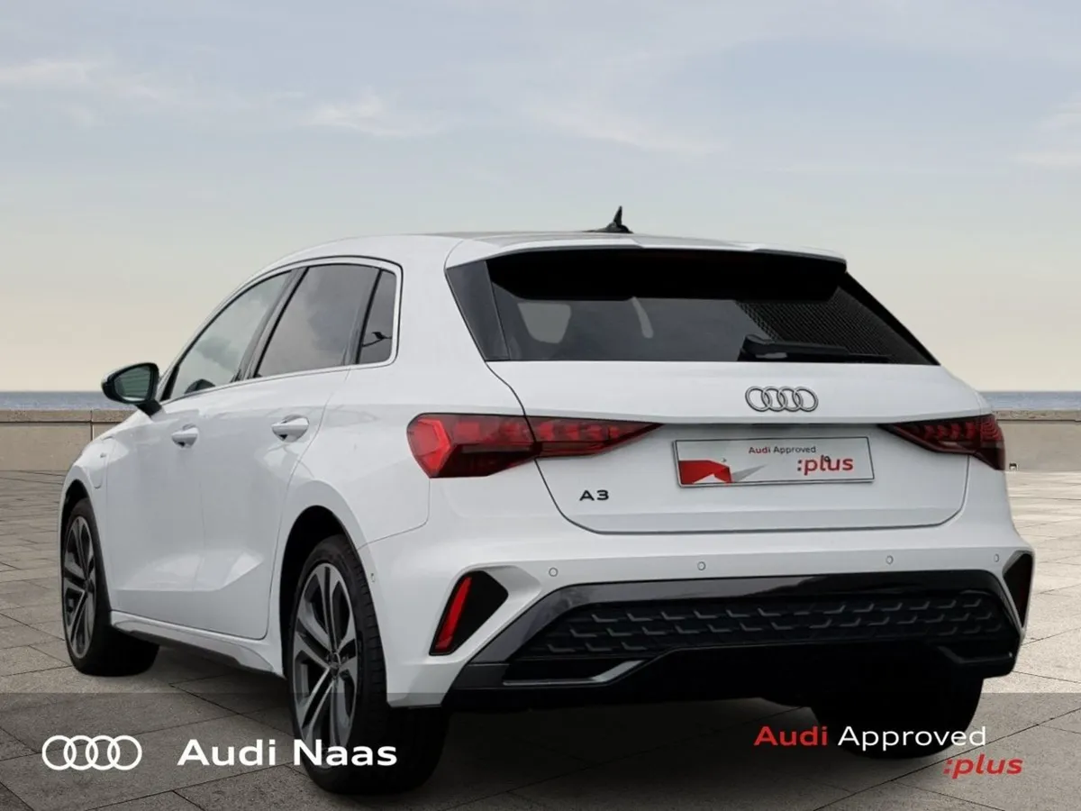Audi A3 40 Tfsi E S-line - Image 4