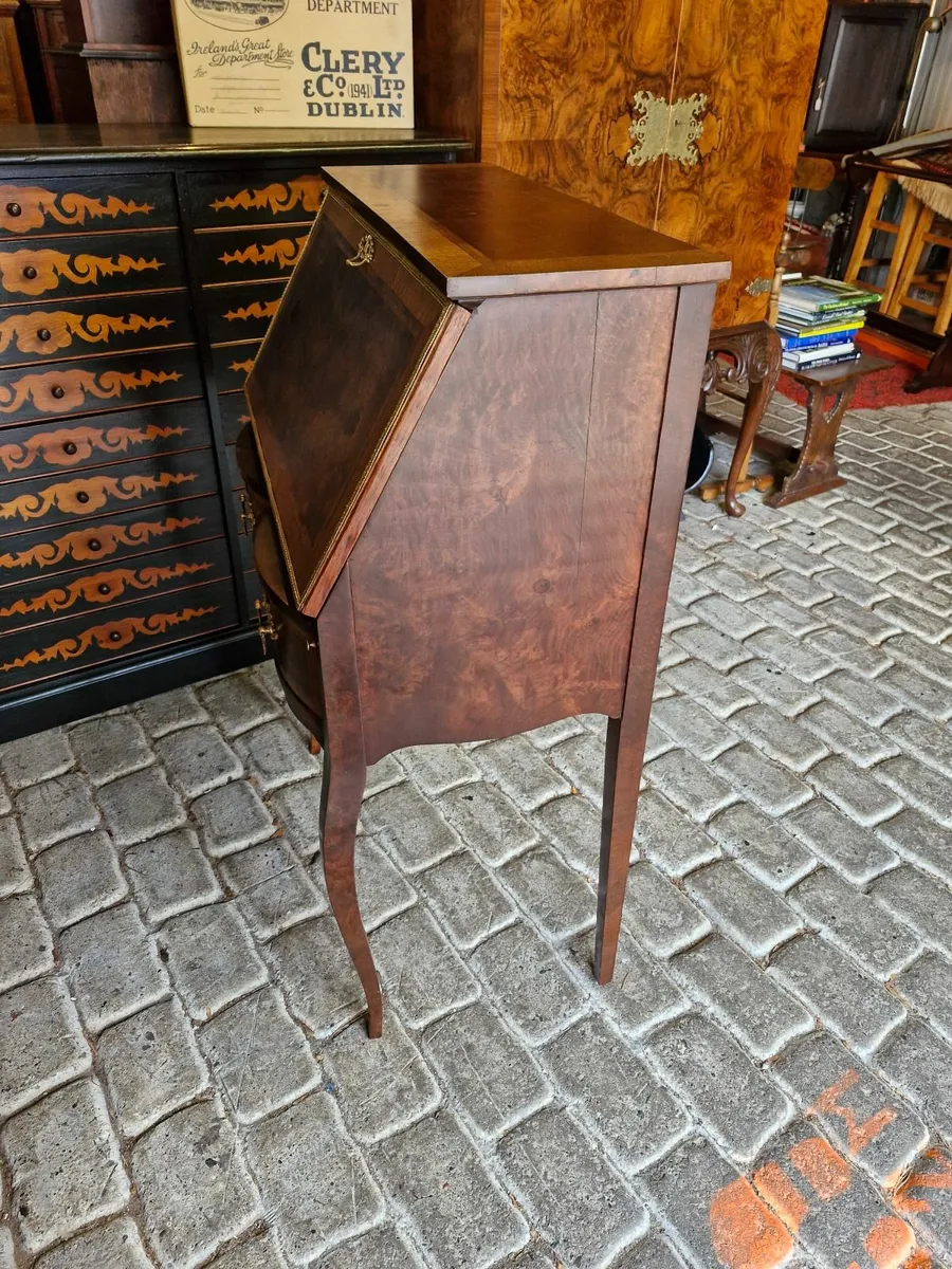 Bureau - Image 4