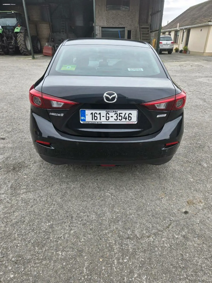 Car - Image 4