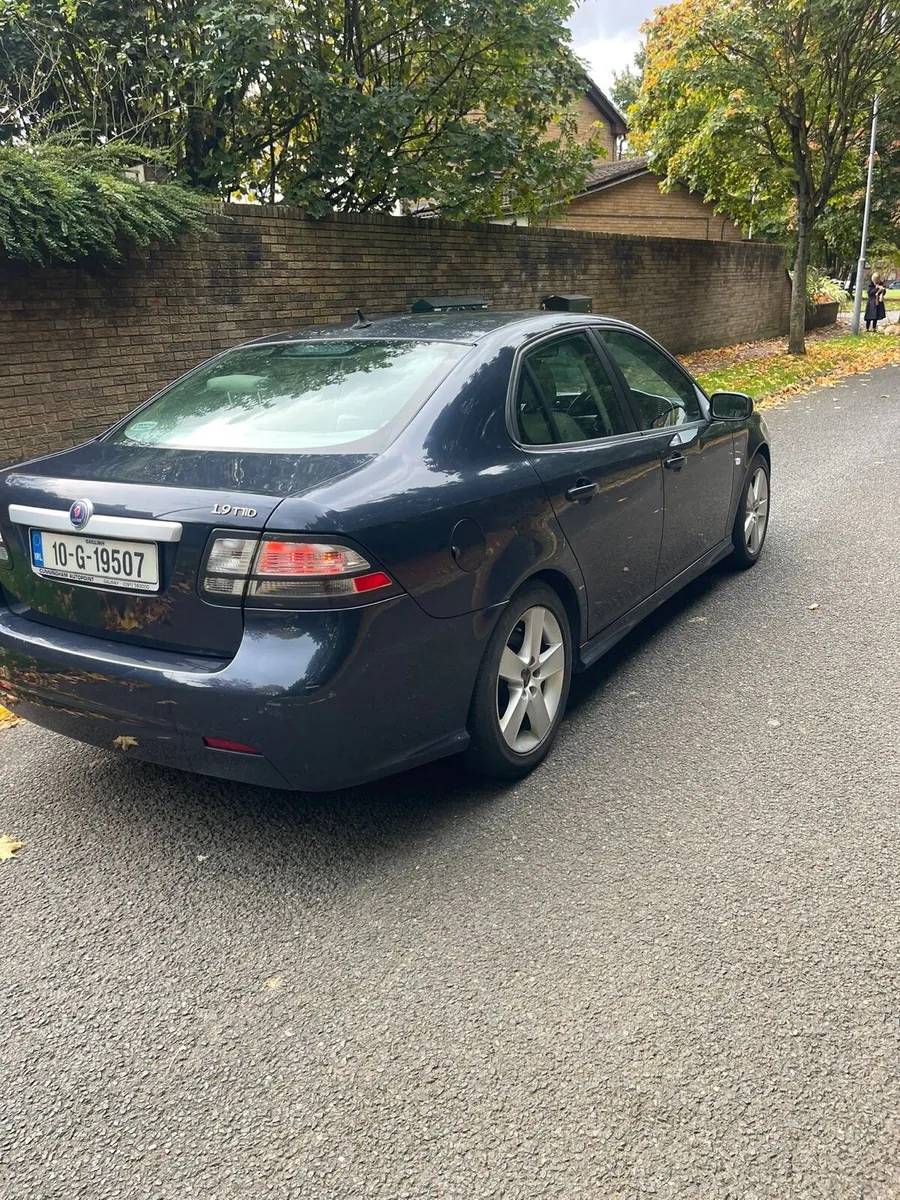 Saab 9-3 2010 - Image 1