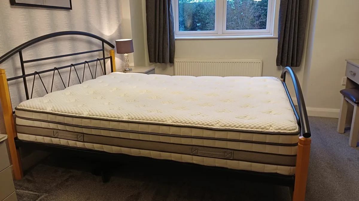 Bedframe - Image 2