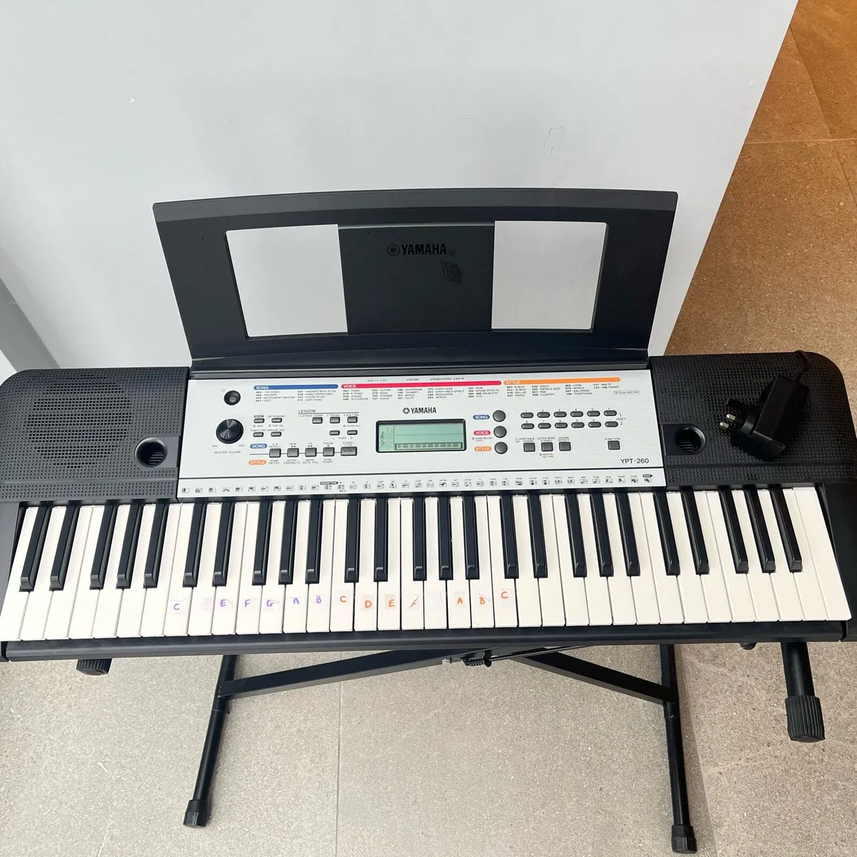 Yamaha keyboard - Image 2