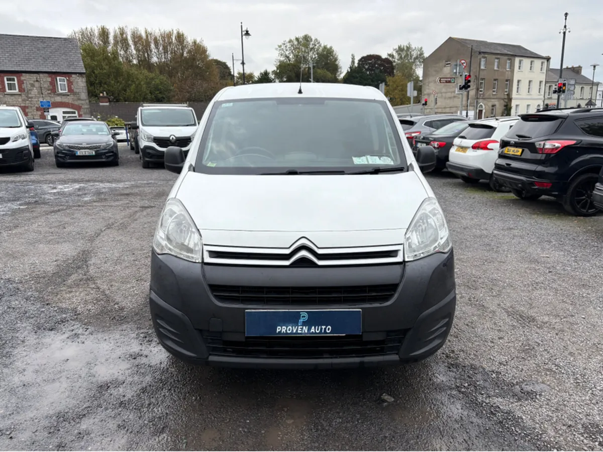 Citroen Berlingo LX BLUEHDI 100 625KG SWB MY40 - Image 2
