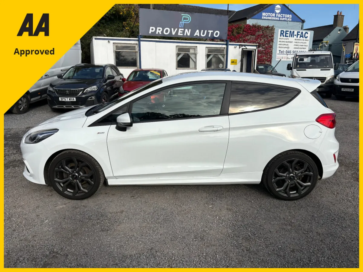 Ford Fiesta ST-LINE EDITION TU - Image 2