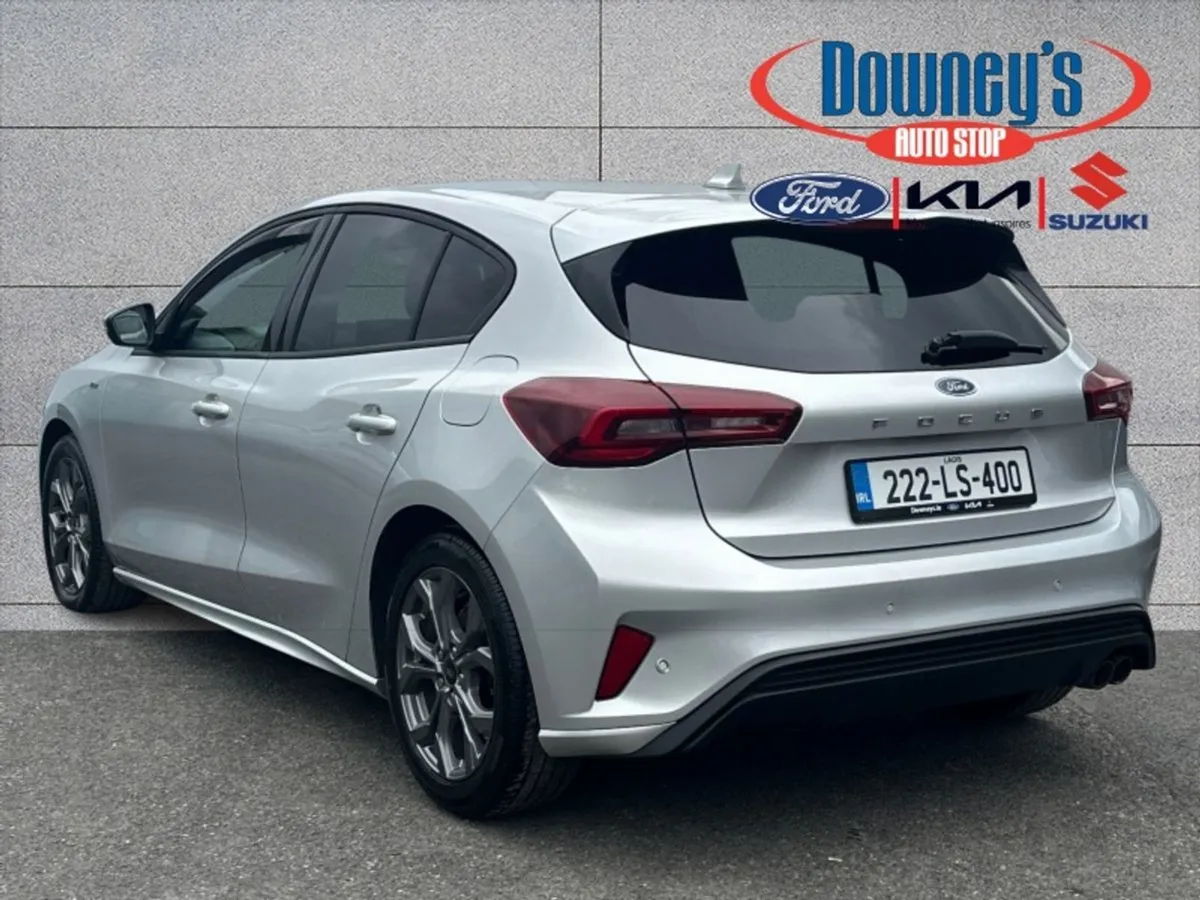 Ford Focus 1.0 Petrol St-line - Image 4