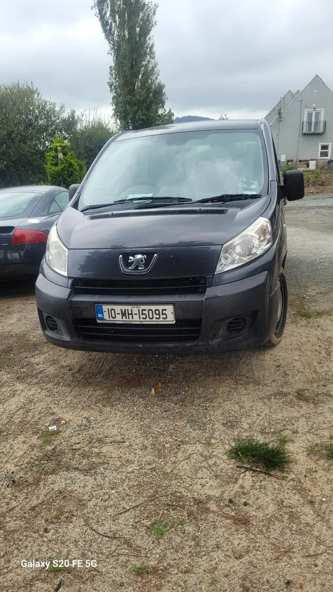 Peugeot Expert 2010 - Image 1
