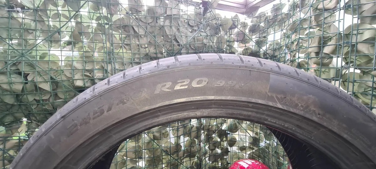 2NEW PIRELLITyres 245/40/20 run flat - Image 3