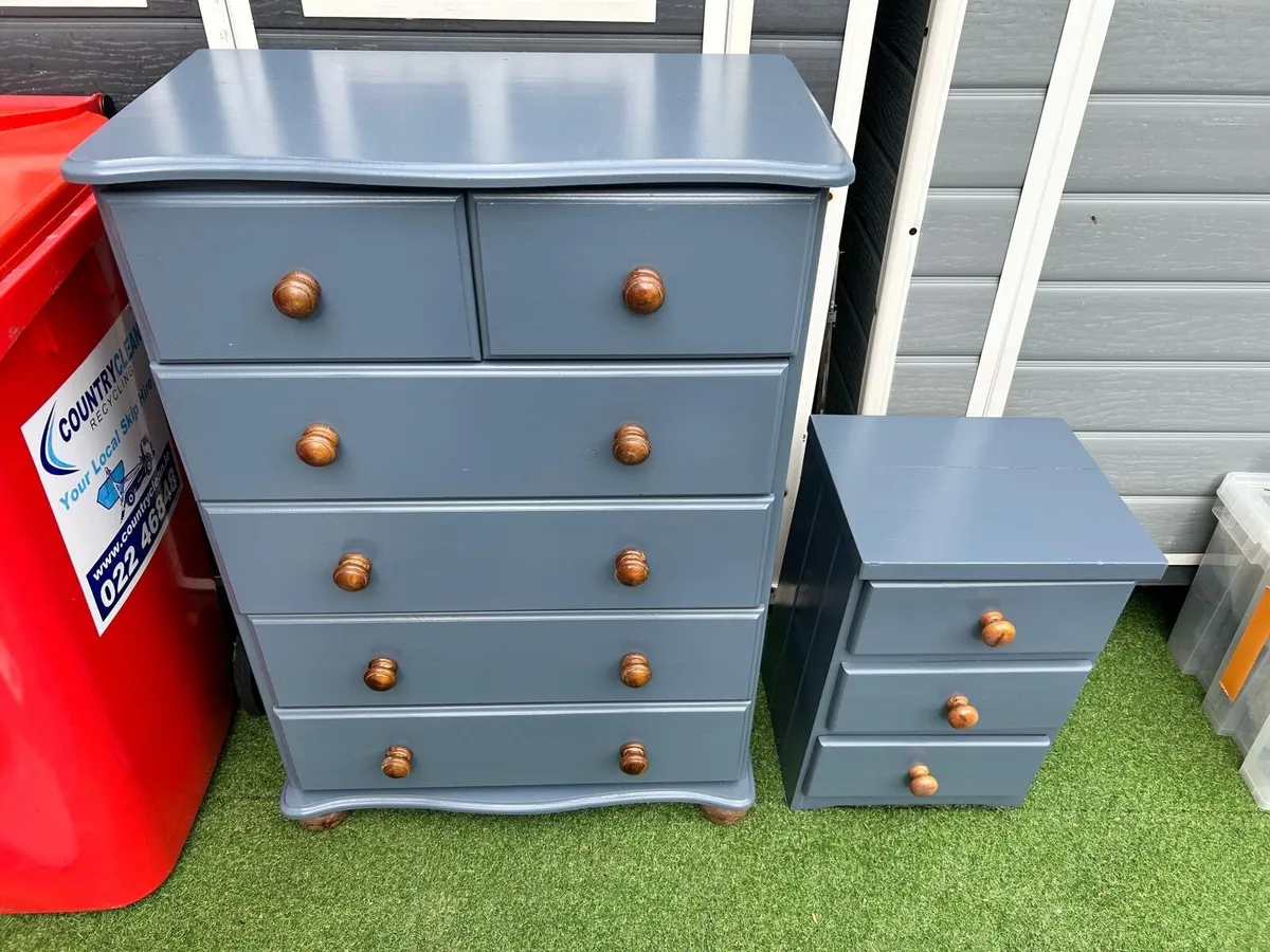 Bedroom set - Image 2
