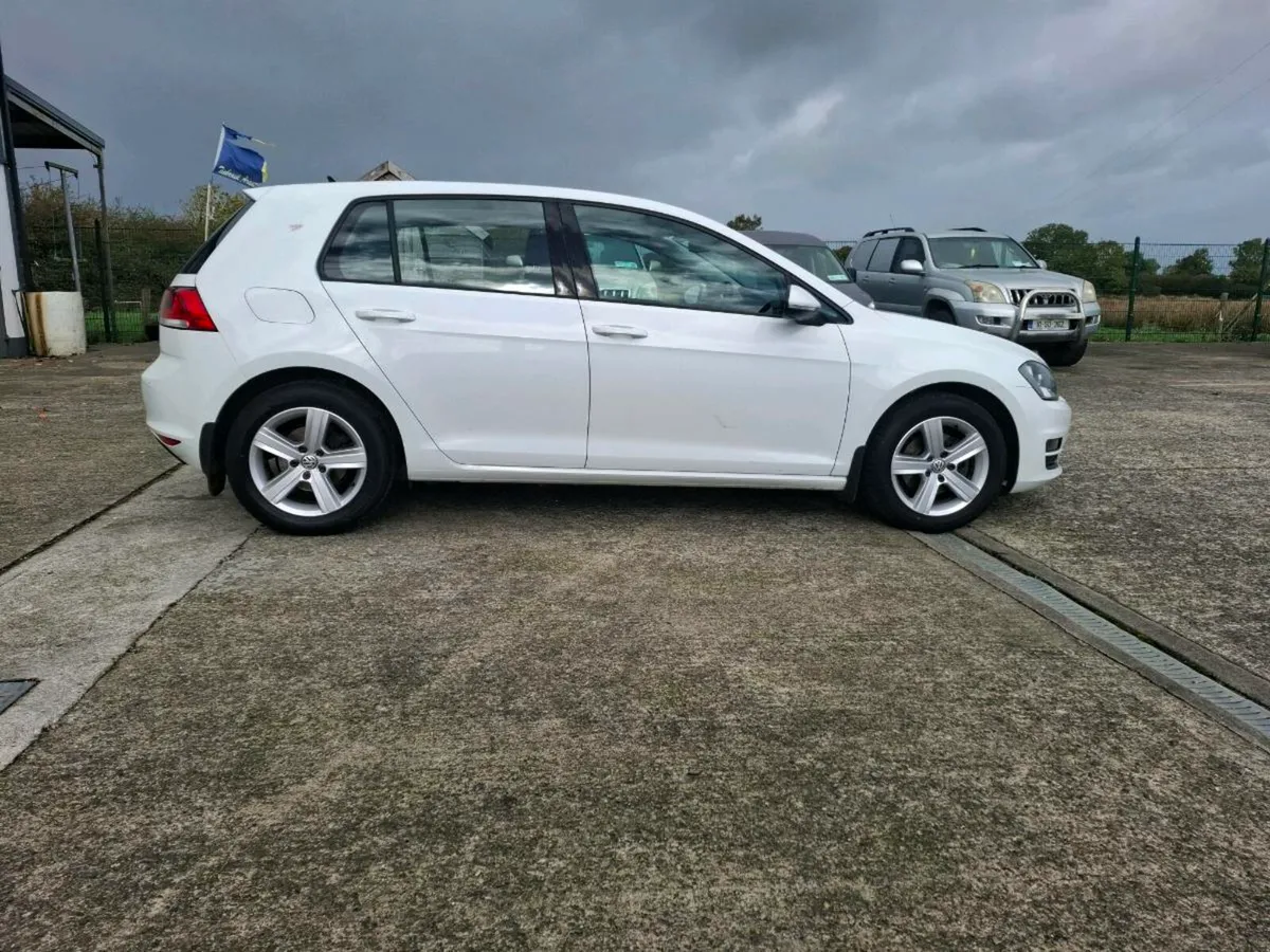 VOLKSWAGEN GOLF 1.6 TDI DIESEL DSG AUTOMATIC 2017 - Image 2