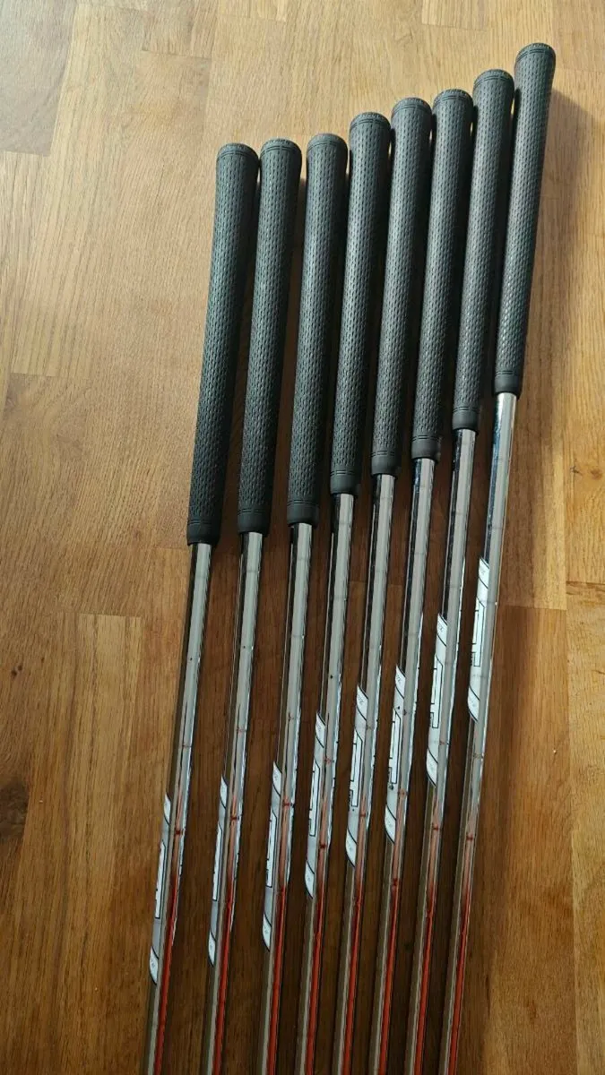 Titleist T100 4-GW X100 AMT White - Image 2