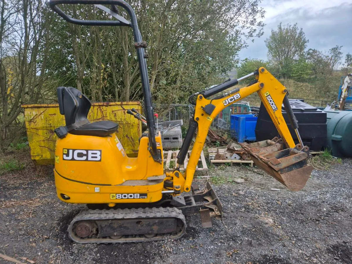 Jcb micro digger - Image 1