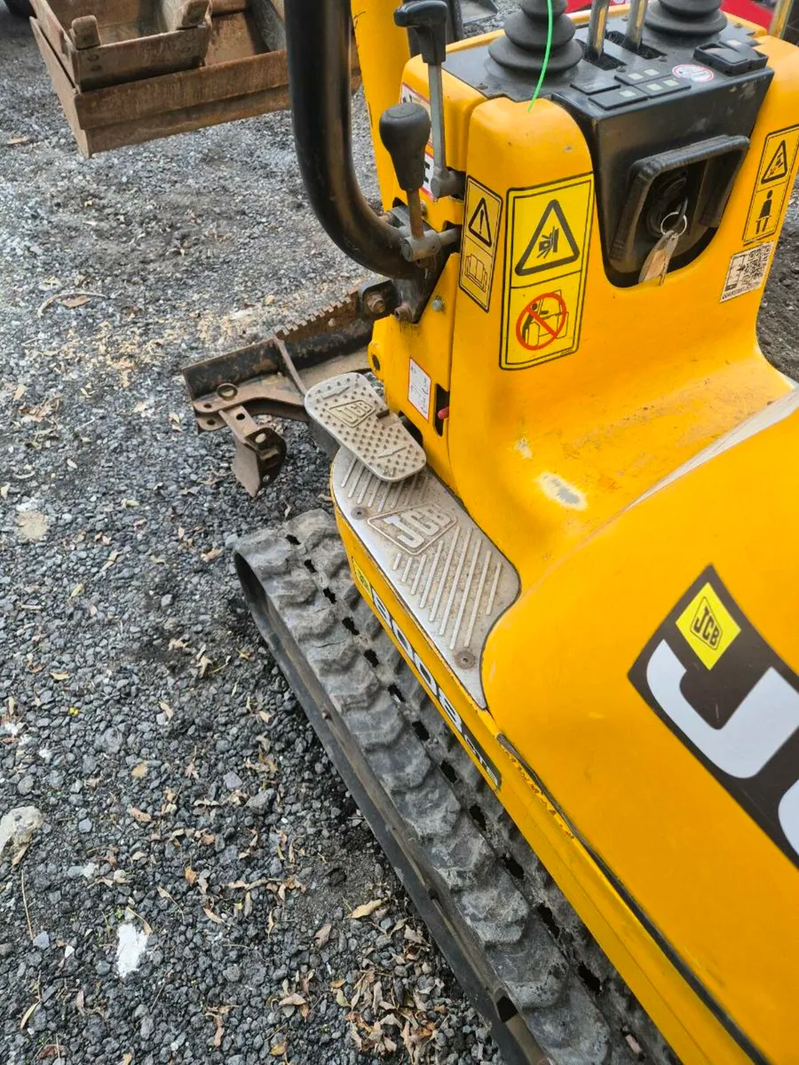 Jcb micro digger - Image 4
