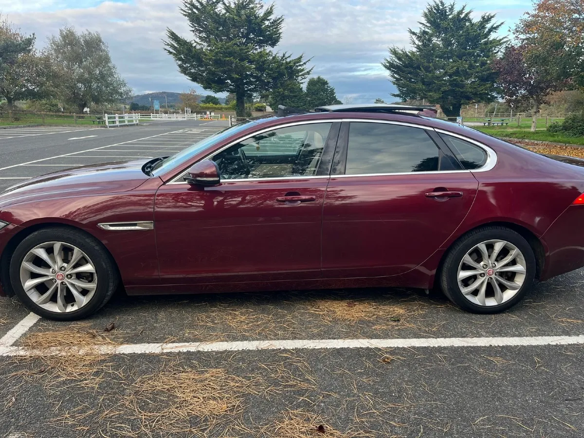 Jaguar XF 2016 Fresh NCT valid until 16/10/2027 - Image 3