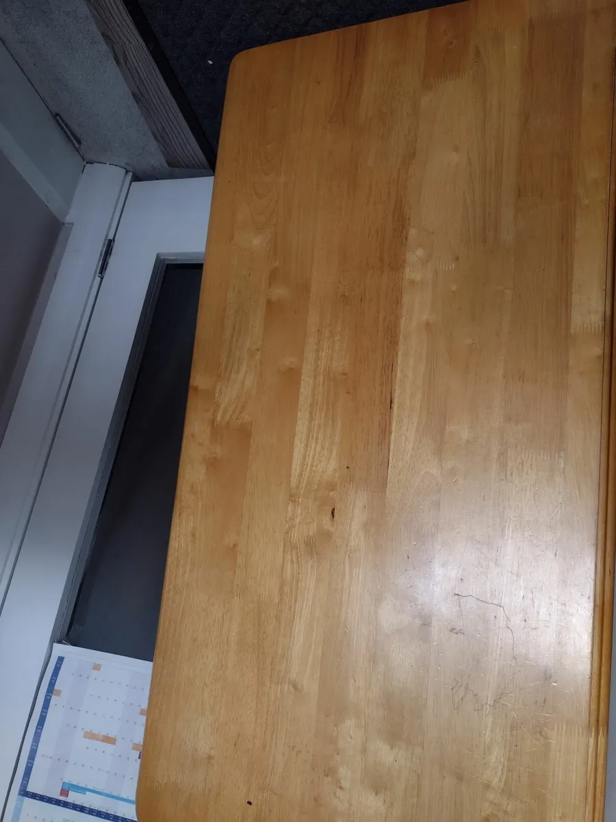 Heavy solid Oak table top or coffee table - Image 4