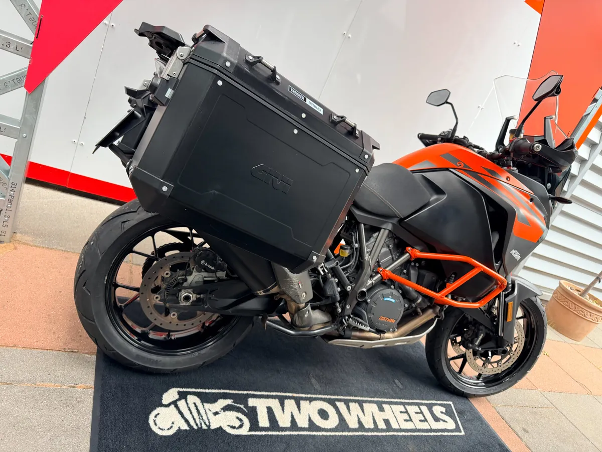 KTM 1290 Adventure S - Image 3