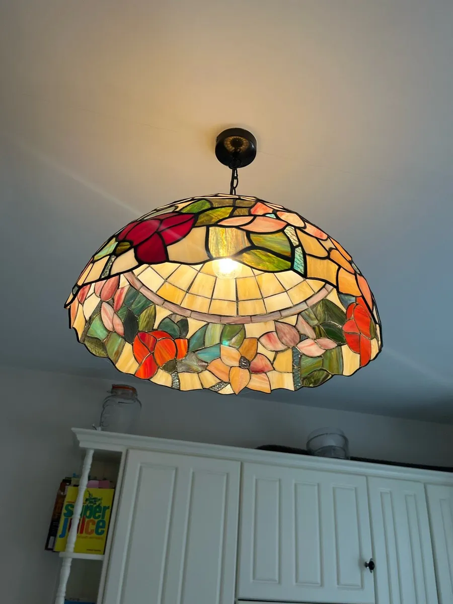Tiffany Lampshade - Image 4