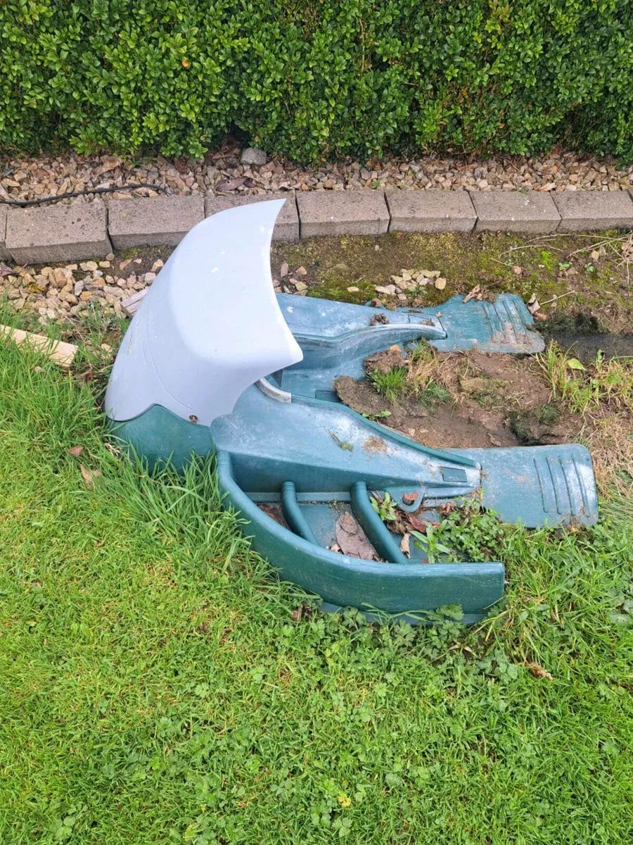 Robomow rl2000 robotic mower - Image 2