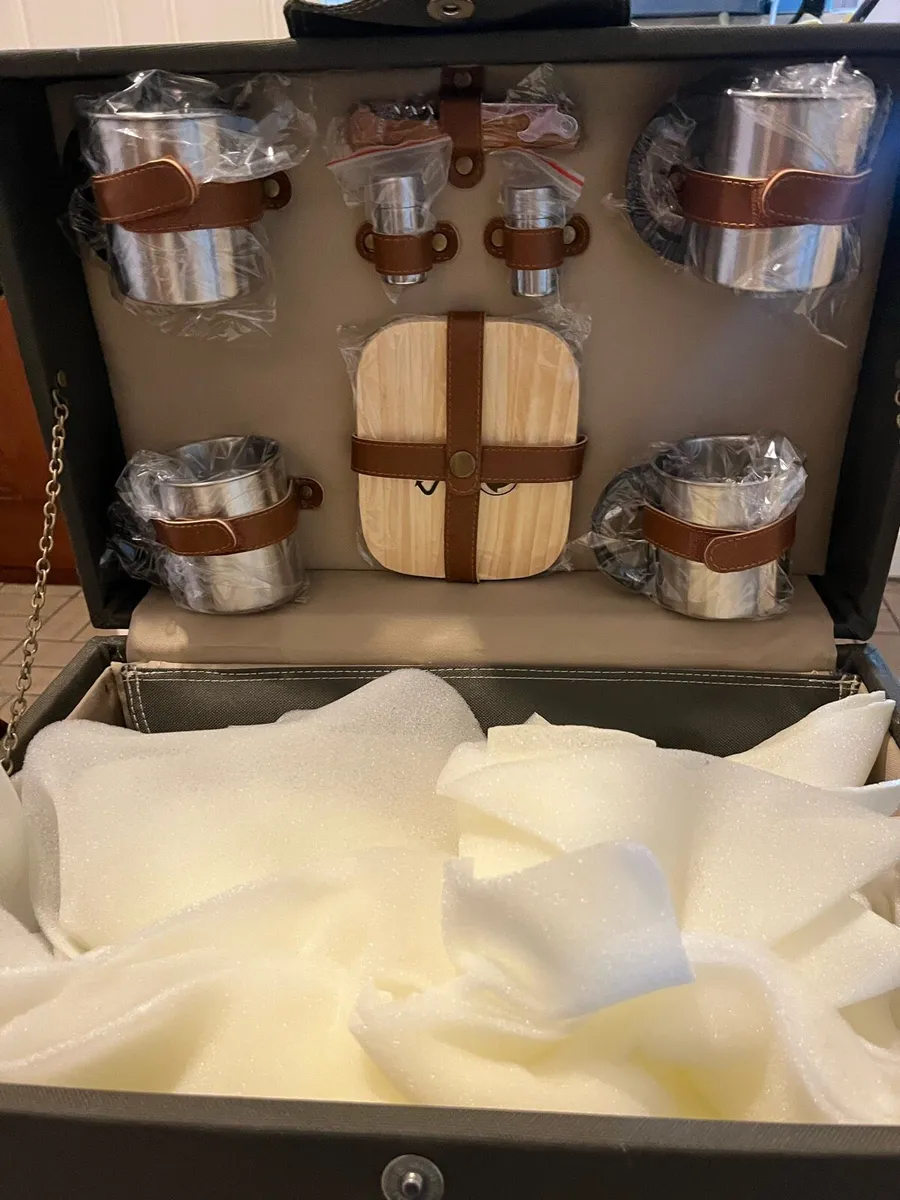 Picnic Box - Image 3