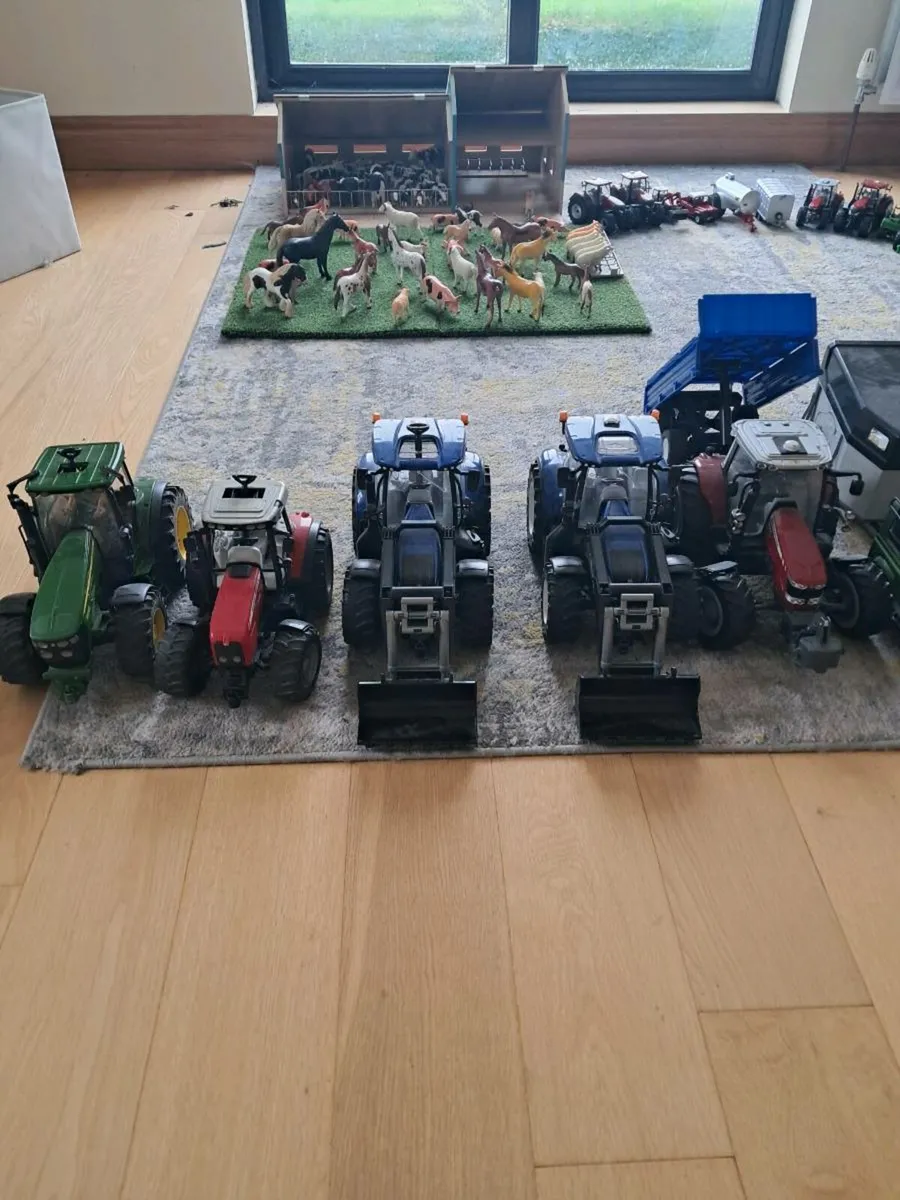 Bruder, Farming, Tractors - Image 4