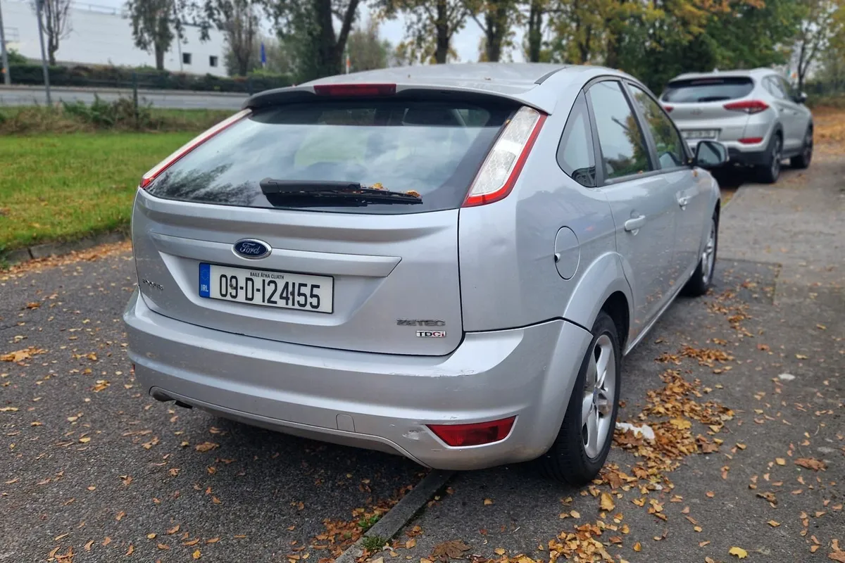Ford Focus 2009 - Image 1
