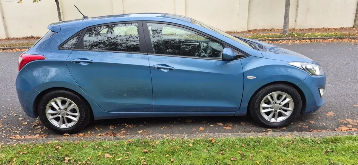 12 Hyundai i30 Automatic New NCT - Image 2
