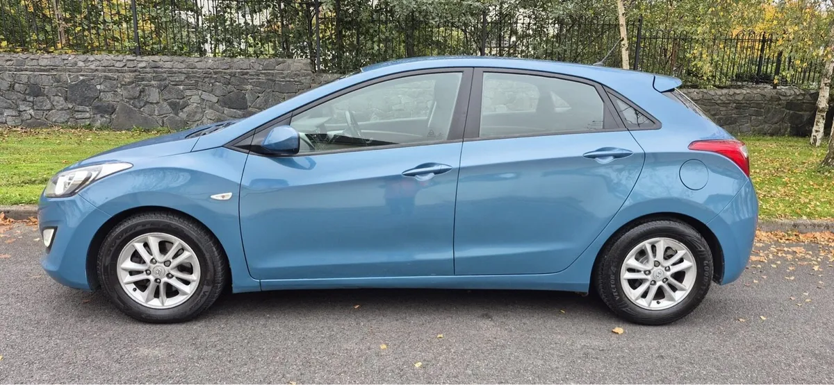 12 Hyundai i30 Automatic New NCT - Image 3