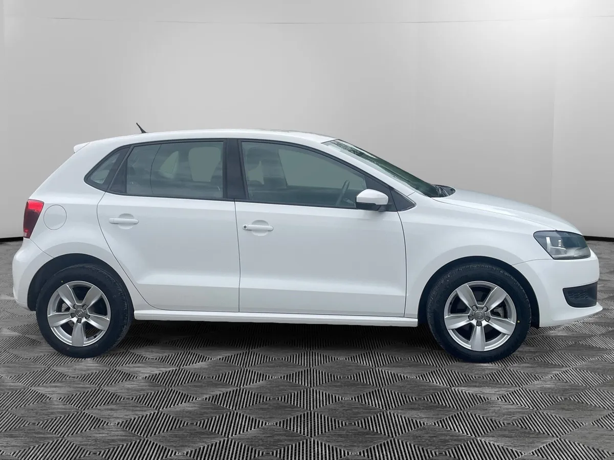 VW POLO *LOW KM* - Image 3