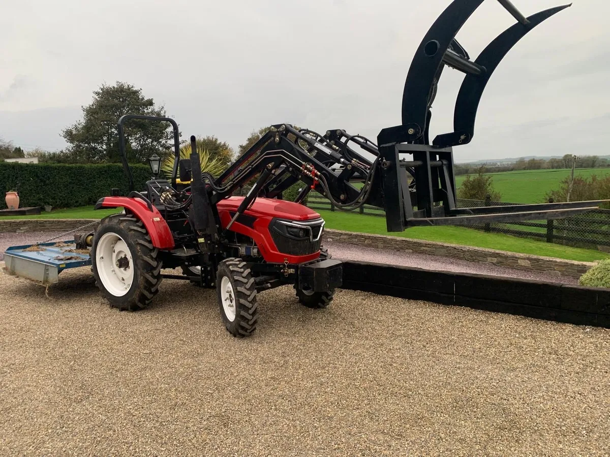 Compact tractor 4wd 70hp - Image 1