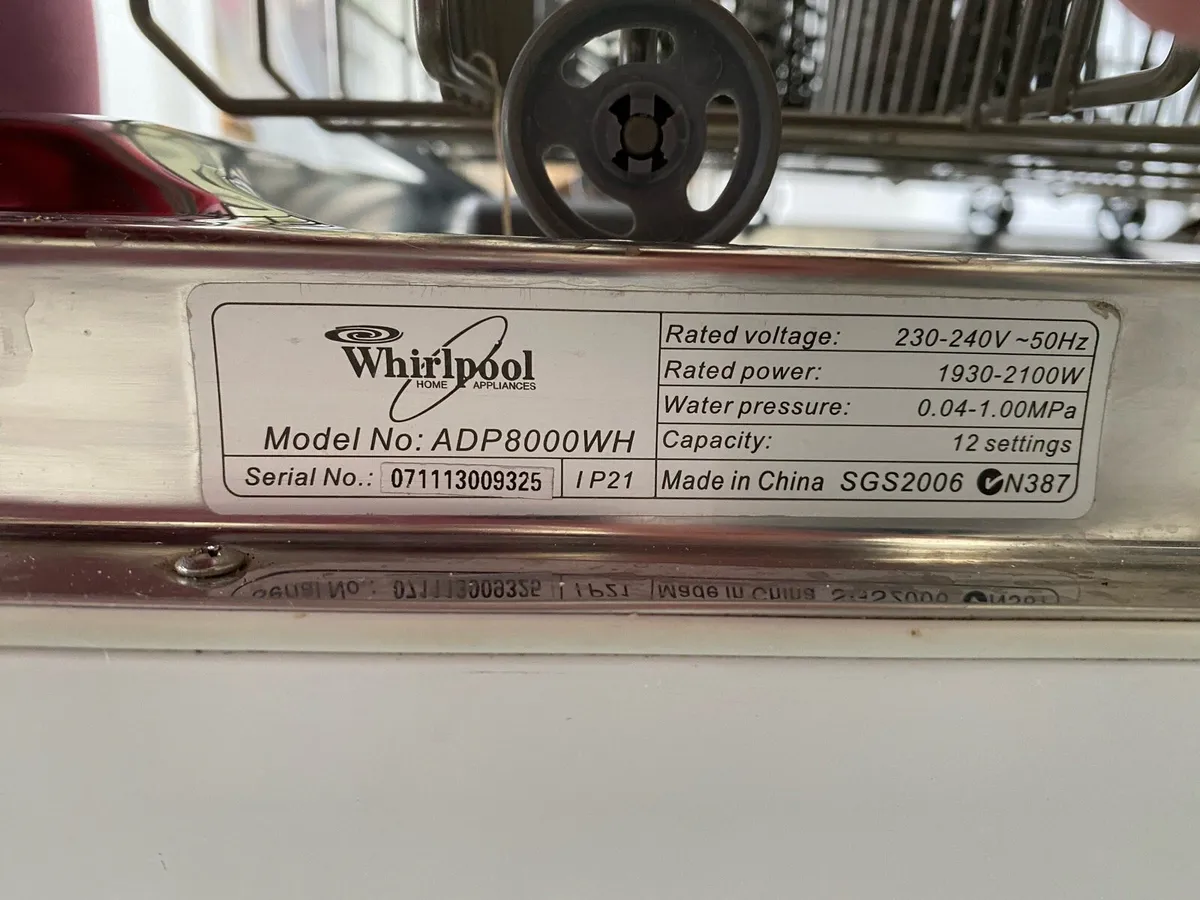 Whirlpool Dishwasher - Image 3