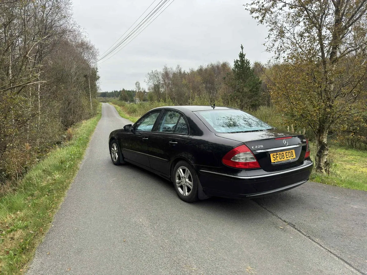 Mercedes e220 - Image 1