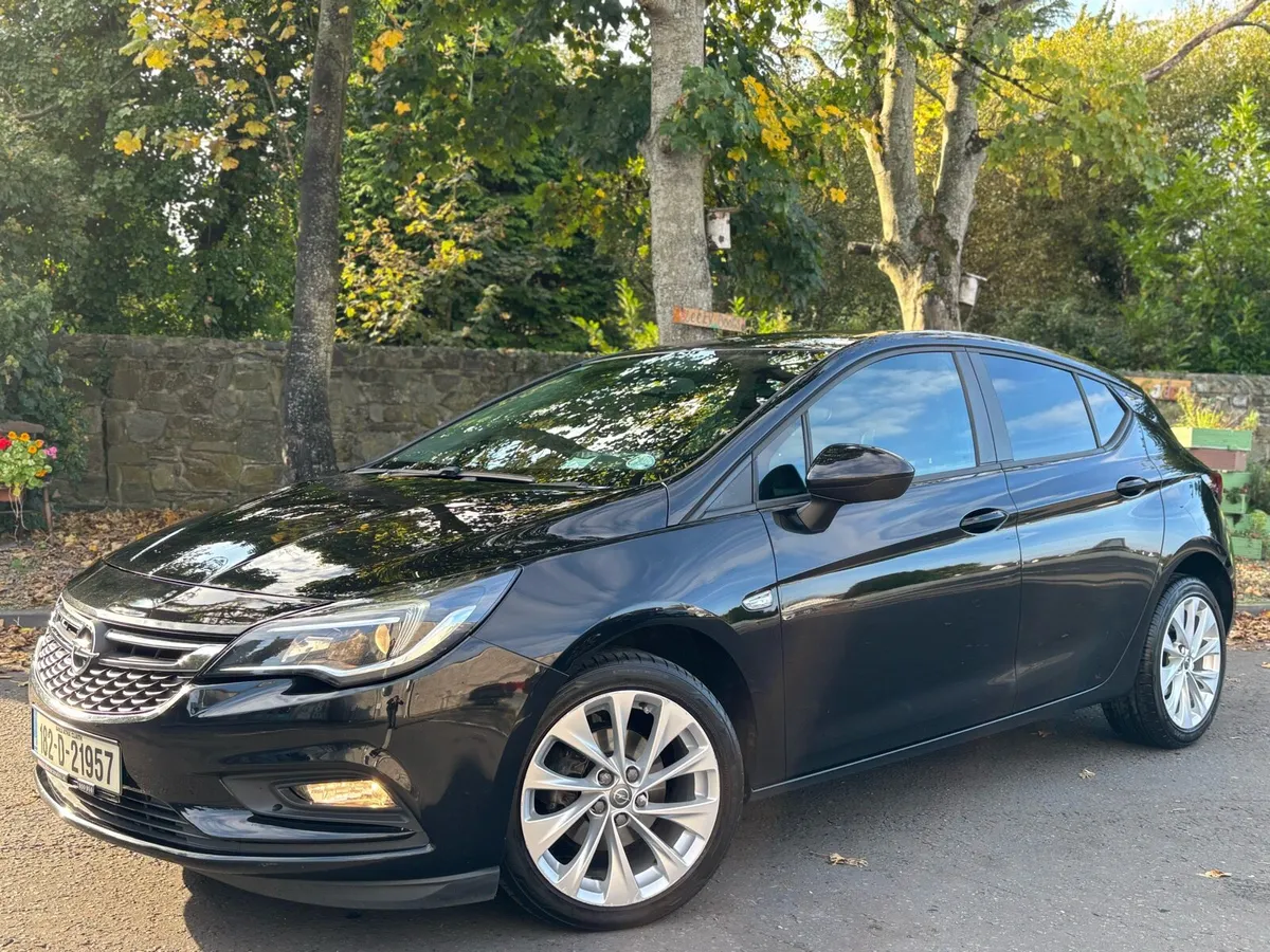 Opel Astra CDTI NCTD IMMACULATE - Image 2
