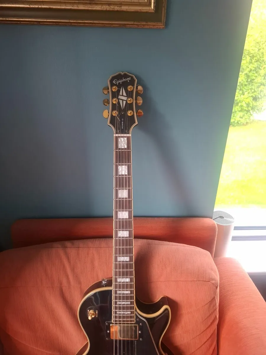 Guitar - Image 2