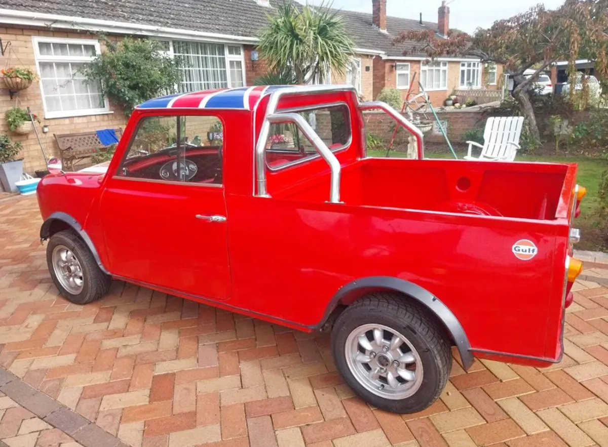 Austin Mini Pickup 1978 - Image 1