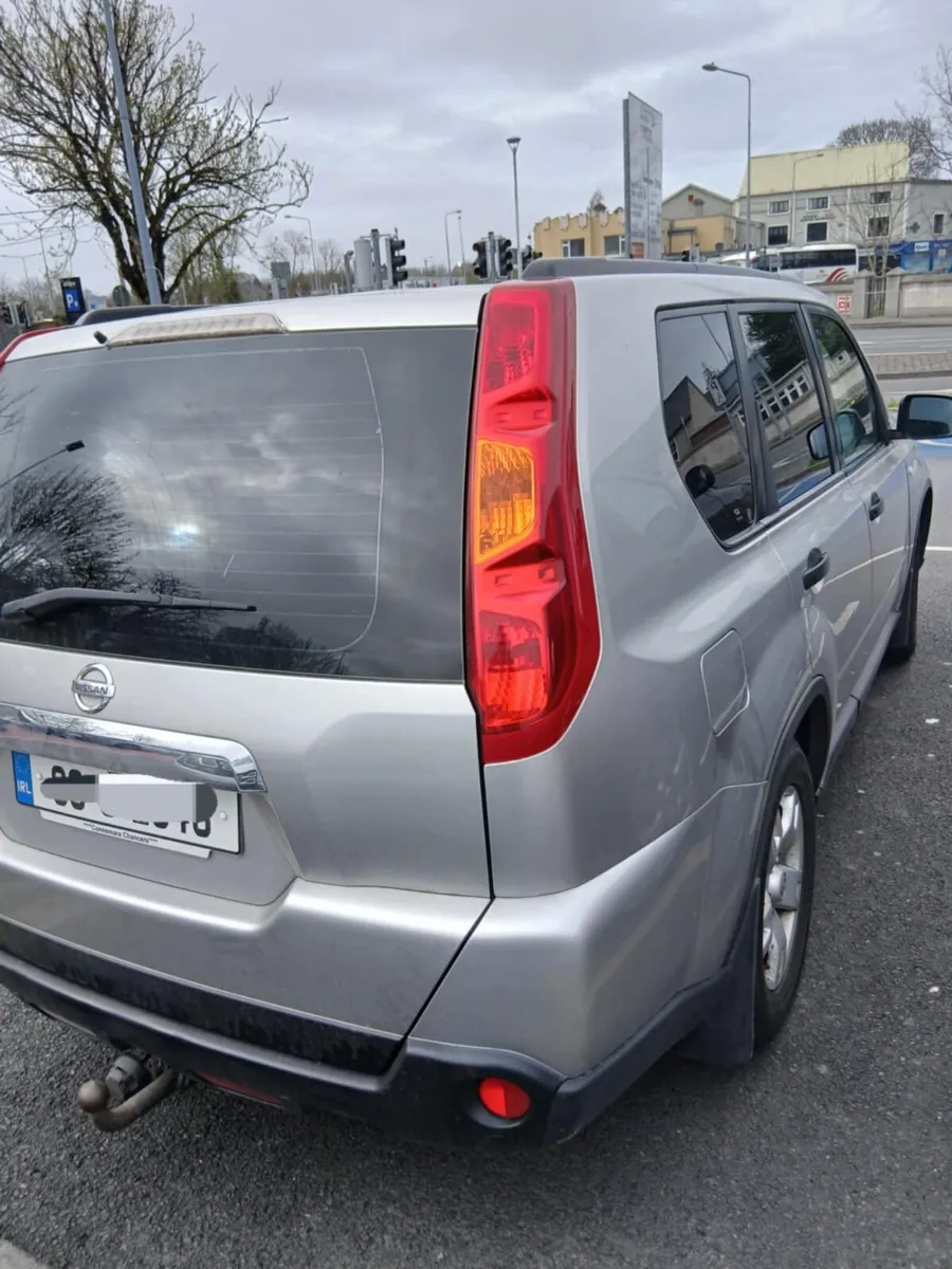 Car - Image 3