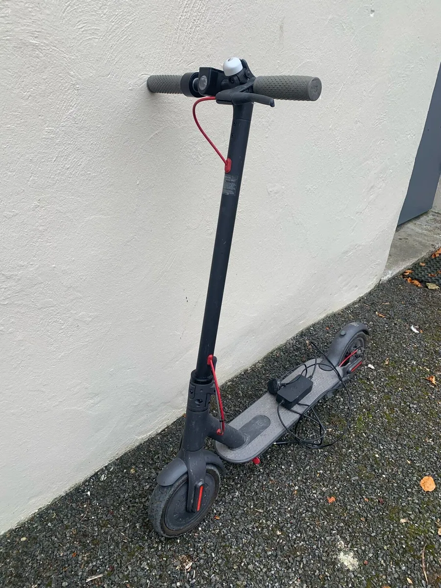 Ninebot /Xiaomi M365 Electric Scooter - Image 2