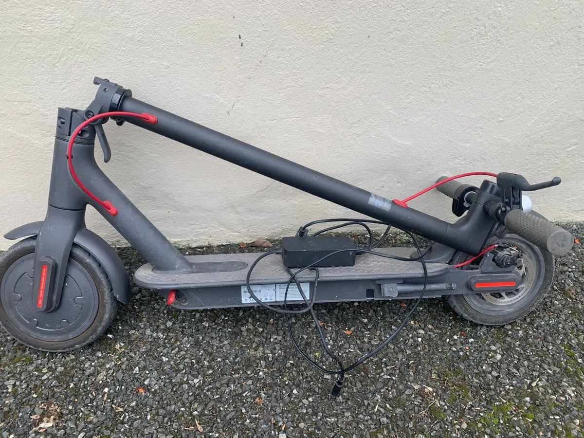 Ninebot /Xiaomi M365 Electric Scooter - Image 4