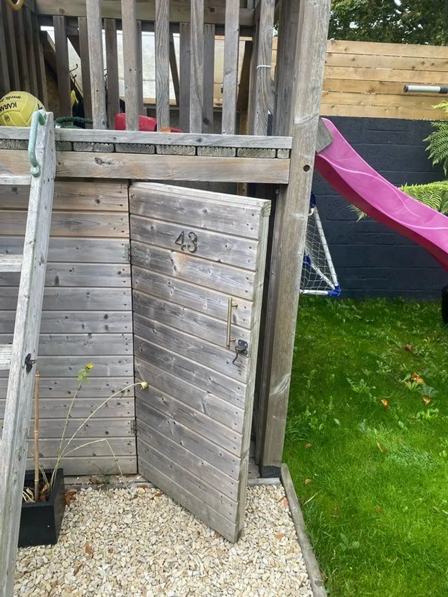 Playhouse Treehouse - Image 2