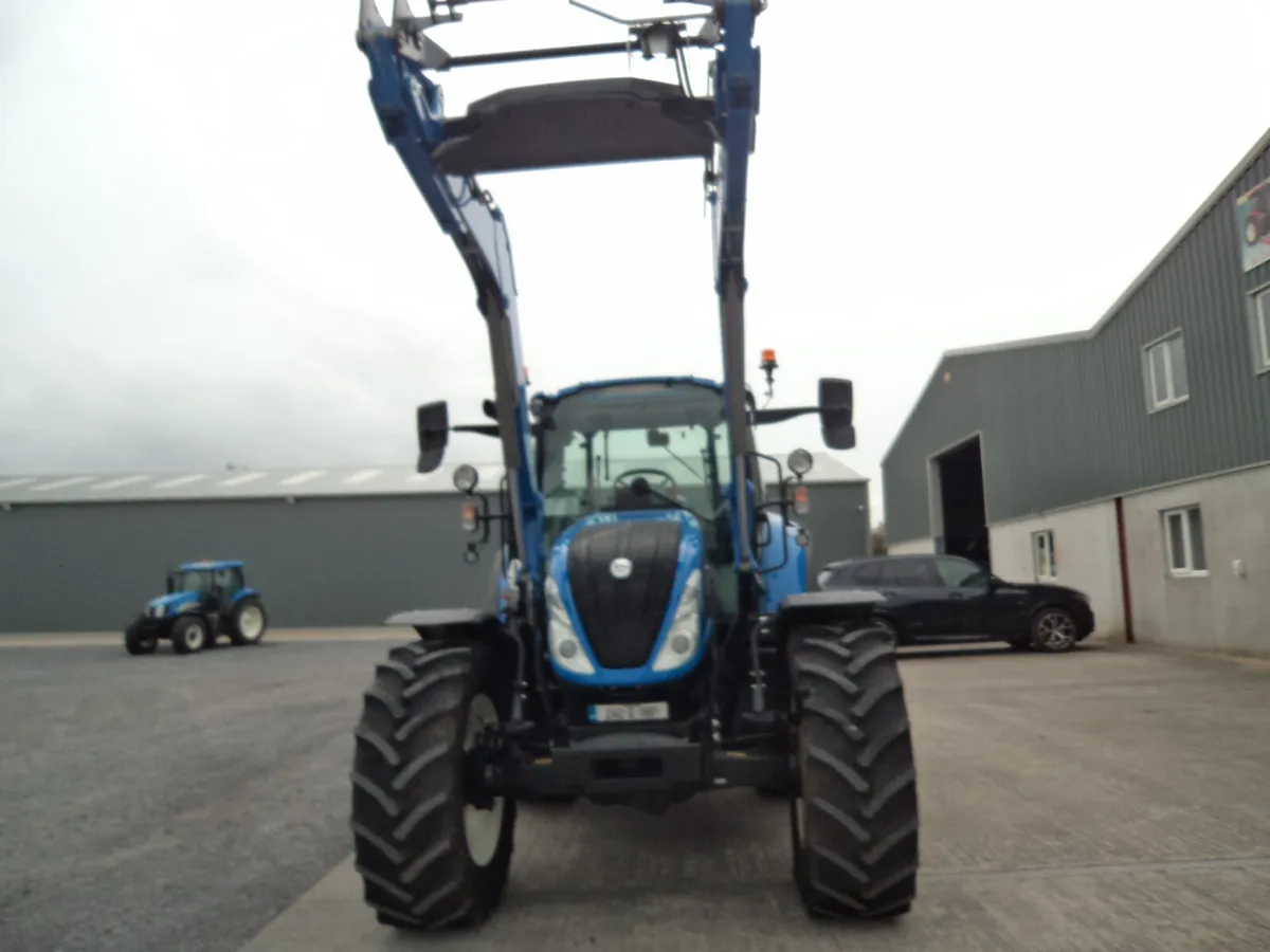 2024 New Holland T5.140 DCT - Image 3