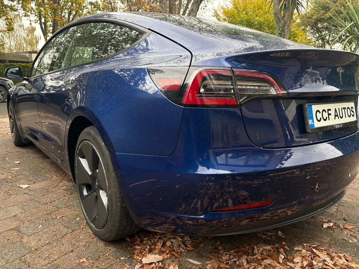 2021 Tesla Model 3 Standard Range Upgraded FSD - Image 3
