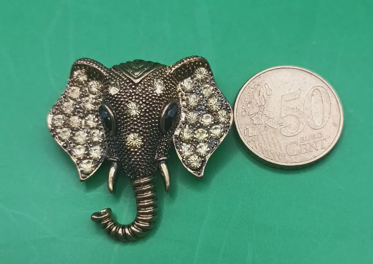 Elephant brooch, great condition, D18 post 3e - Image 2