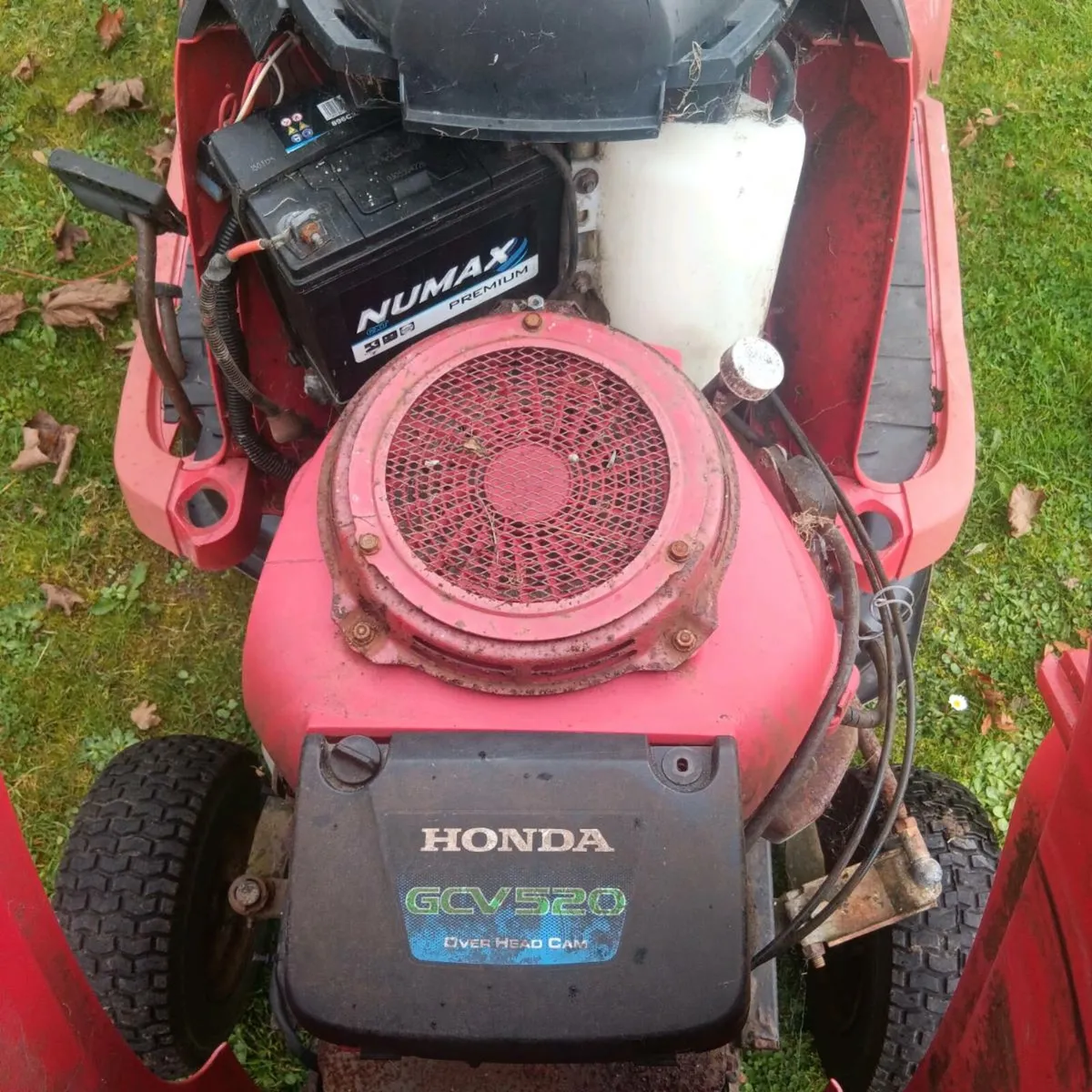 Honda twin cylinder engine, recent new deck - Image 2