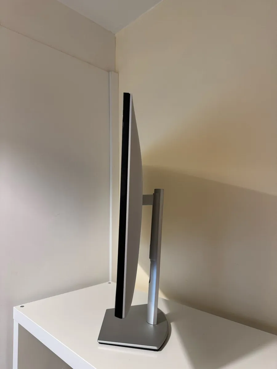 Dell 27 Inch 1920x1080p PC Monitor - Image 3