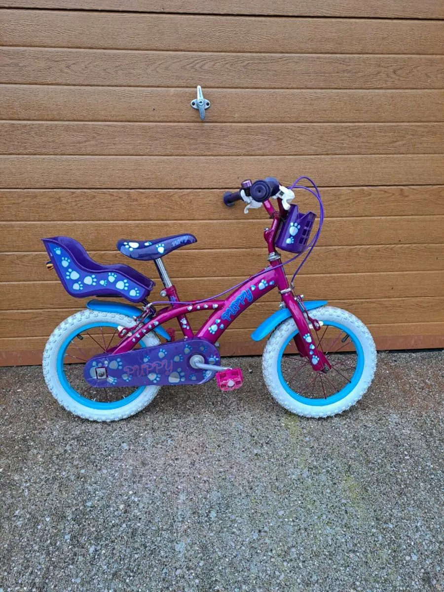4 -6 year old girls bike - Image 1