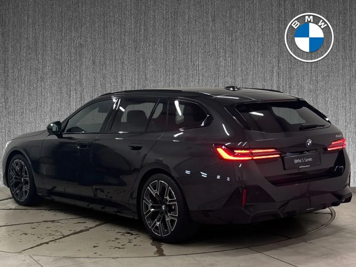 BMW 5 Series 530e M Sport Pro Touring Immediate D - Image 3