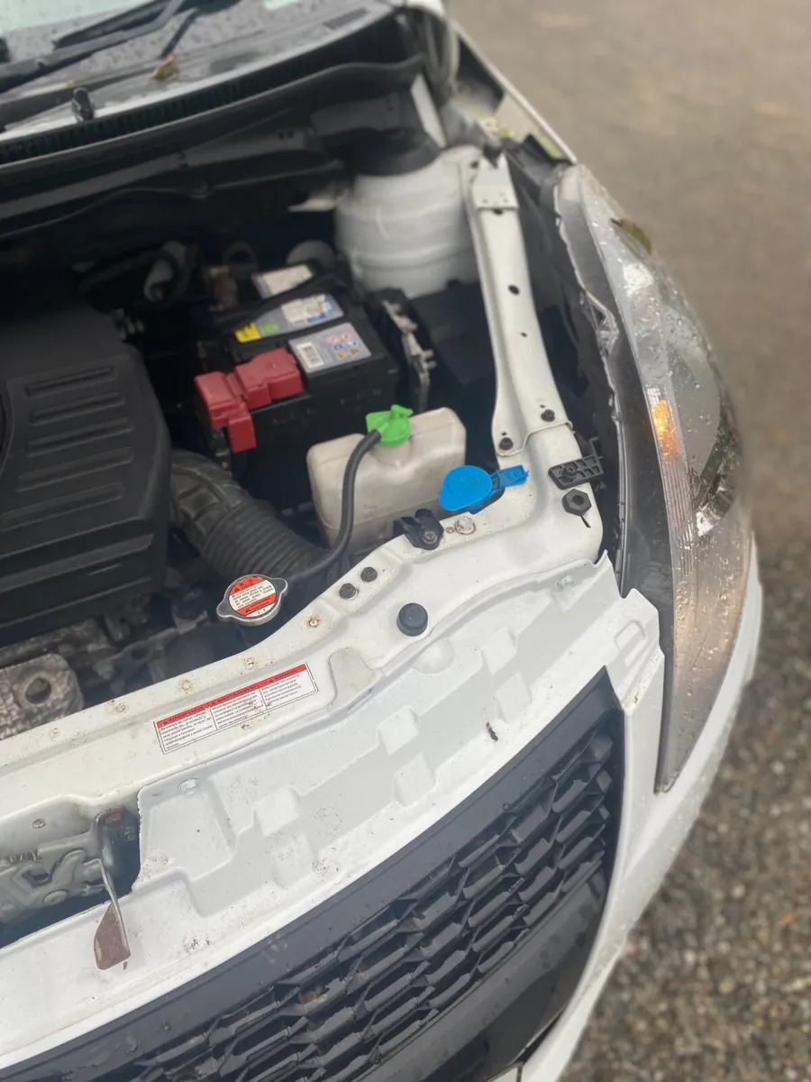 Suzuki Swift 2012 Sport - Image 2