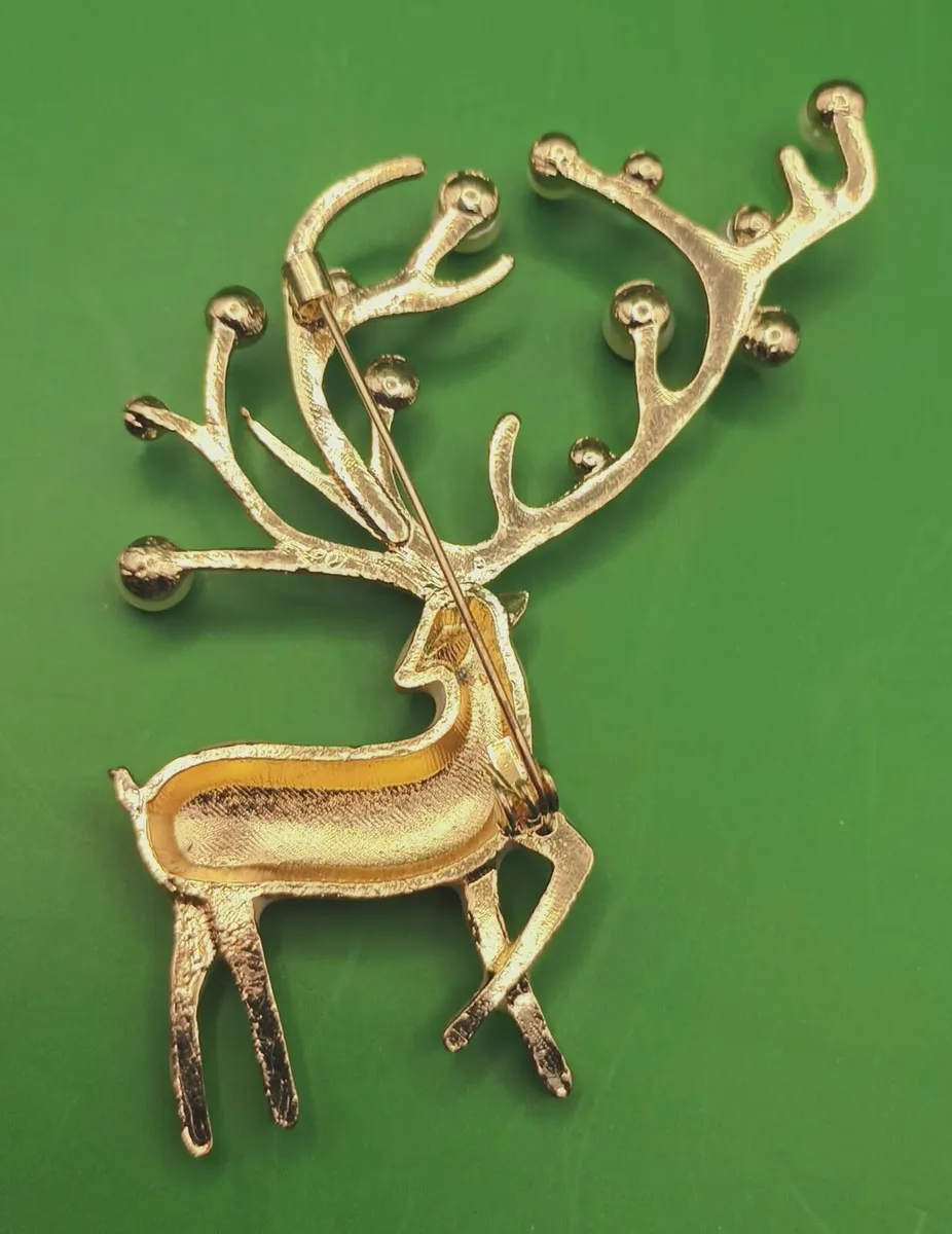 Reindeer brooch, D18 post 3e - Image 2