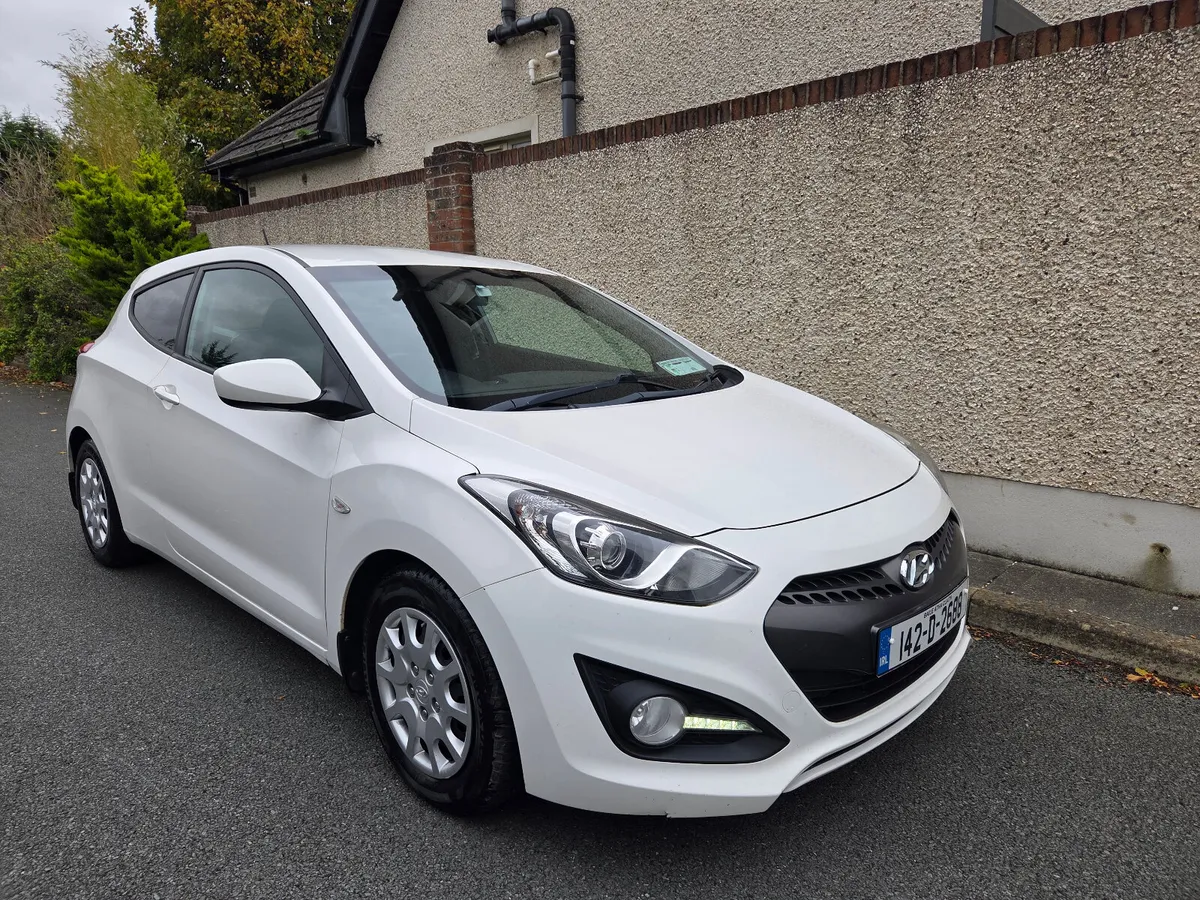 Hyundai i30 van , New test, very clean - Image 1