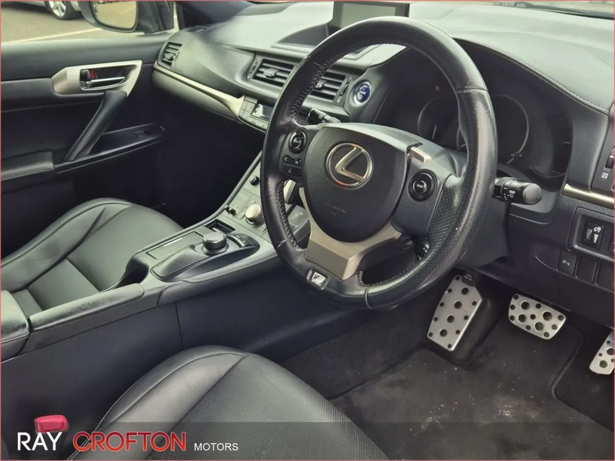 Lexus CT 200H F-sport - Image 2