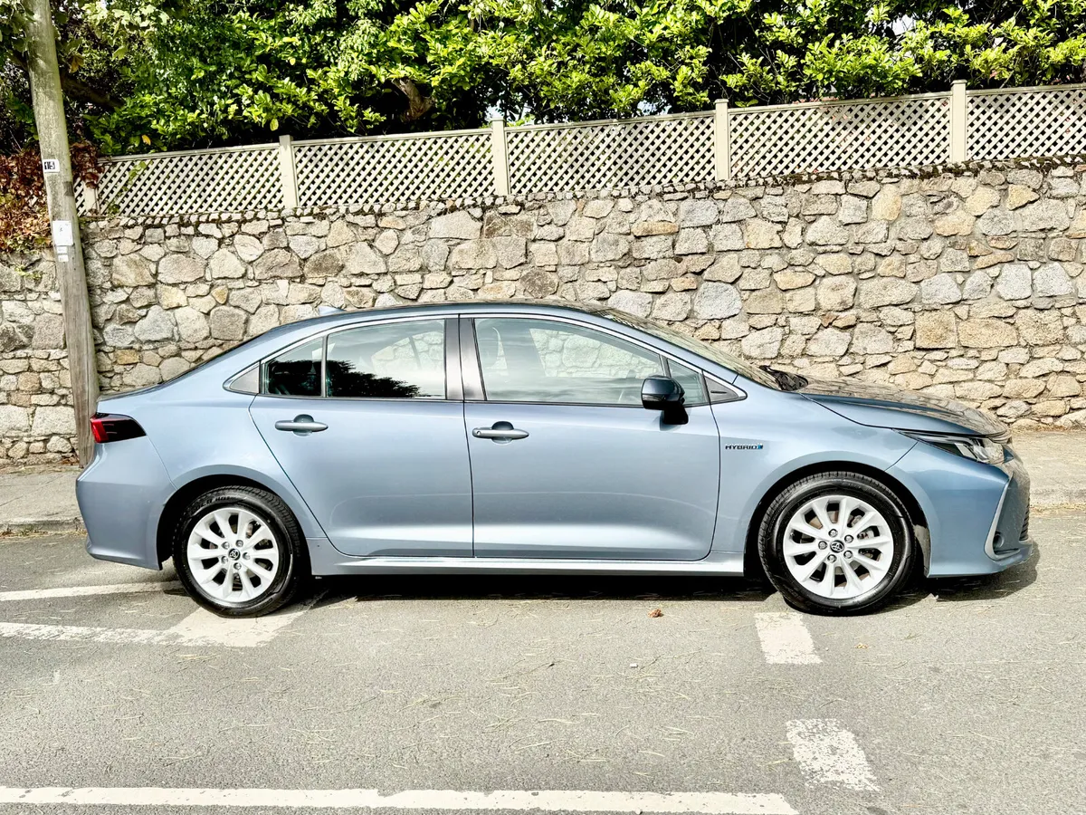 Toyota Corolla 2020!!!HYBRIB!!!!!! - Image 3