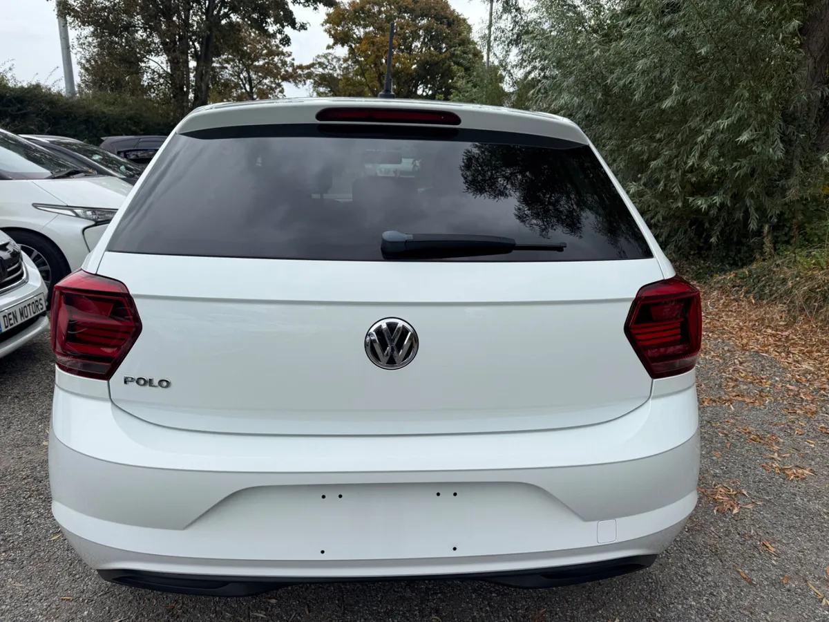Volkswagen Polo low milege!!! - Image 4